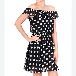 NWT Betsy Johnson Polka Dot Off the Shoulder Party Swing Dress size 4